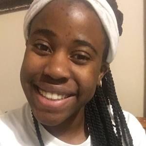 Meet your Posher, Shella